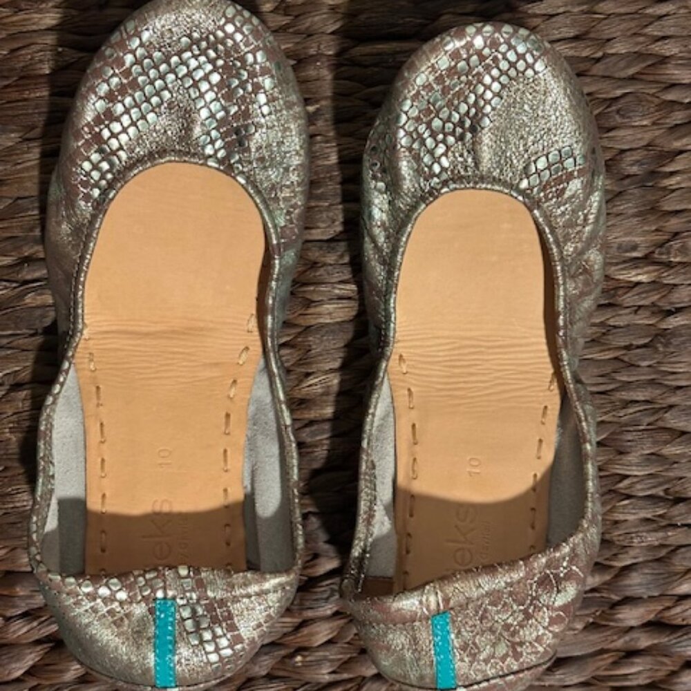 New Unworn Tieks Wild Copper ballet Flats